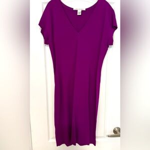 DVF fitted, v-neck, below the knee dress. Size 14.